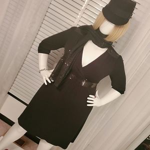 Black dress with Sequence waist belt